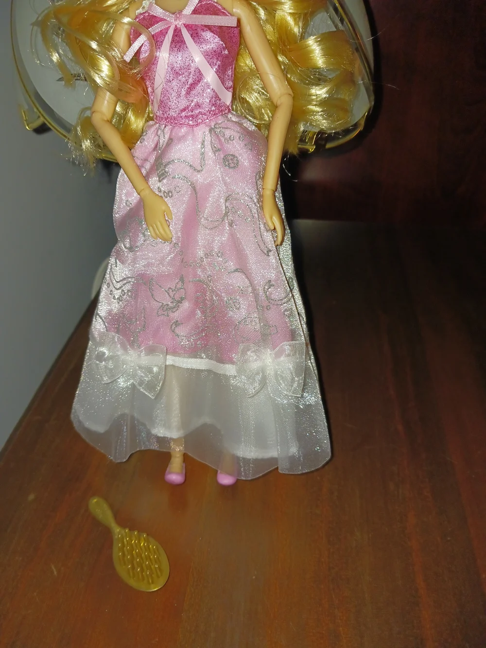Disney Store Cinderella Pink Light Up Dress Display Only Plays Music